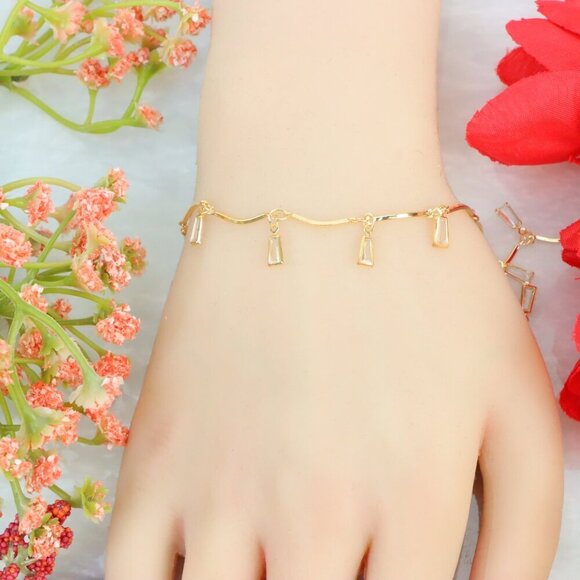 "New Beautiful Design Bracelet for Women/Girls, Gift, B810 - Picture 6 of 10